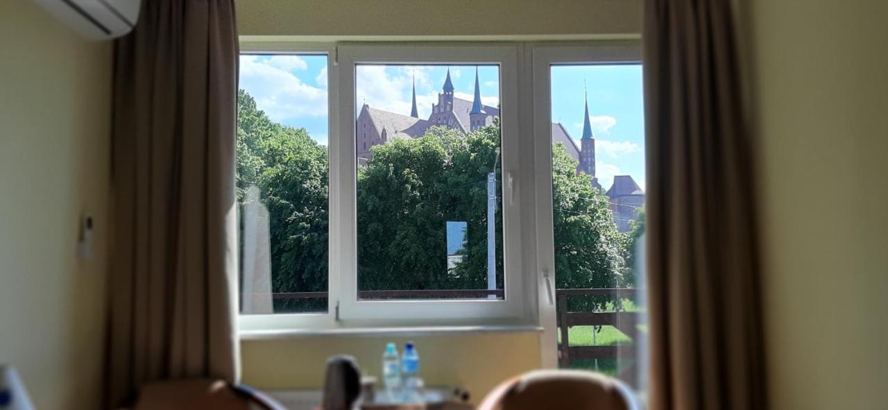 Hotel Kopernik Frombork Exterior photo